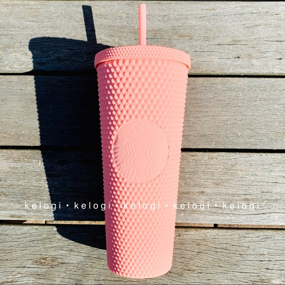 🎀LAST FEW🎀PRICE FIRM 2020 Pink Studded Cup - Picture 3 of 6